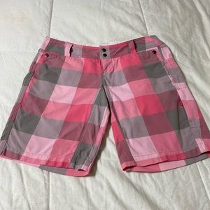 Lululemon- pink/Gray Bermuda/Board Shorts
